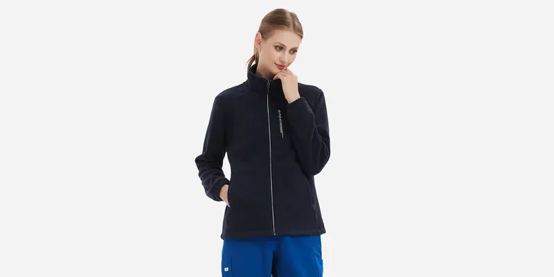 Which 10 Sweatshirt Factories Fit Promotional Collections and Custom-Color Orders? 